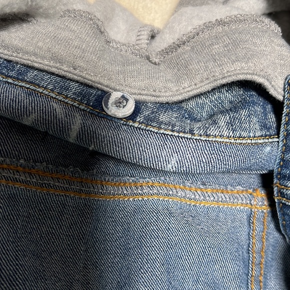 Chiqle Denim Architect Denim Vest With Unattachable Hood - Picture 7 of 8